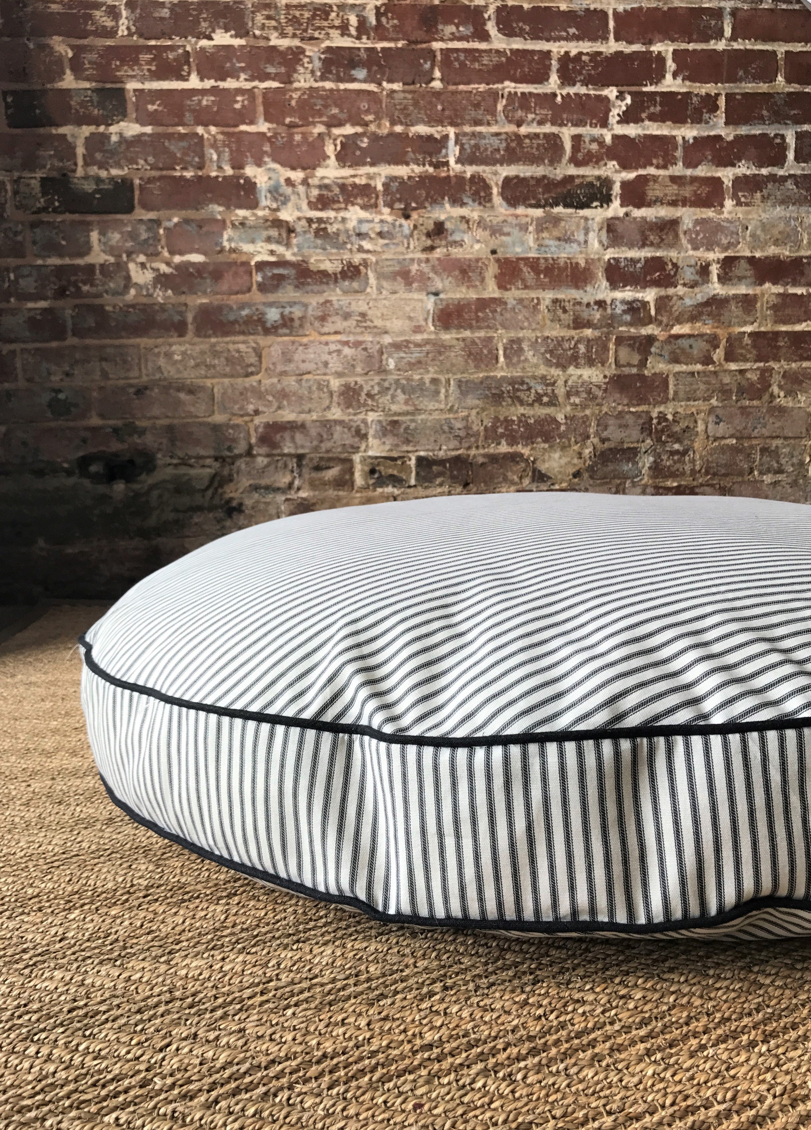 Striped deals dog bed